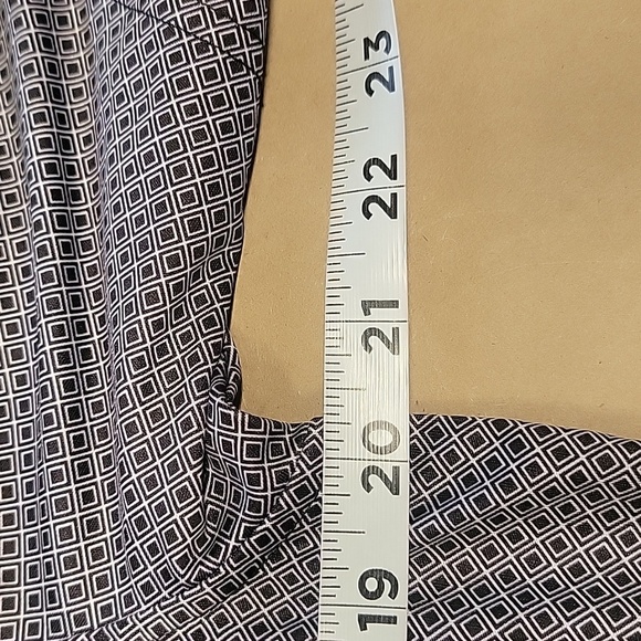C-BUK (Cutter & Buck) Size M Gray & Black Geometric Pattern Polo Shirt, EUC - Picture 6 of 11